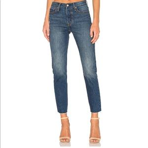 Levi’s Wedgie Skinny Jeans in Classic Tint